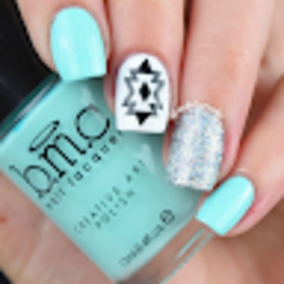 Meet your Posher, Nails by - Picture 2 of 2